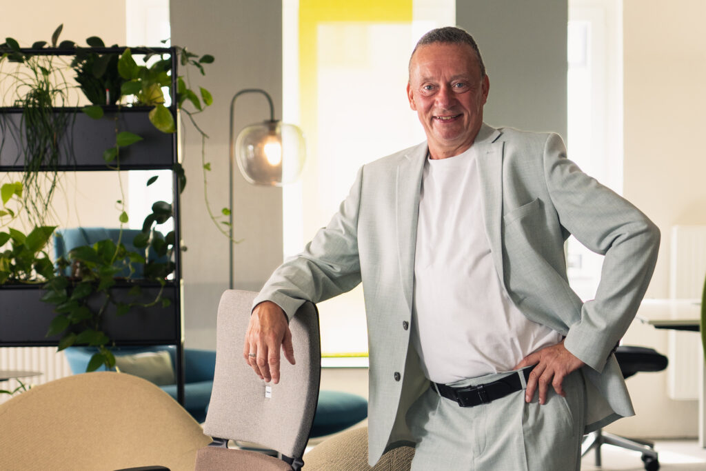 Büroeinrichtung Essen, Joachim Carl, Geschäftsführer